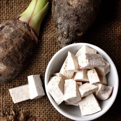 Sơ chế khoai môn