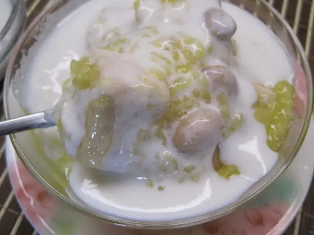 Cách nấu chè khoai môn bột năng