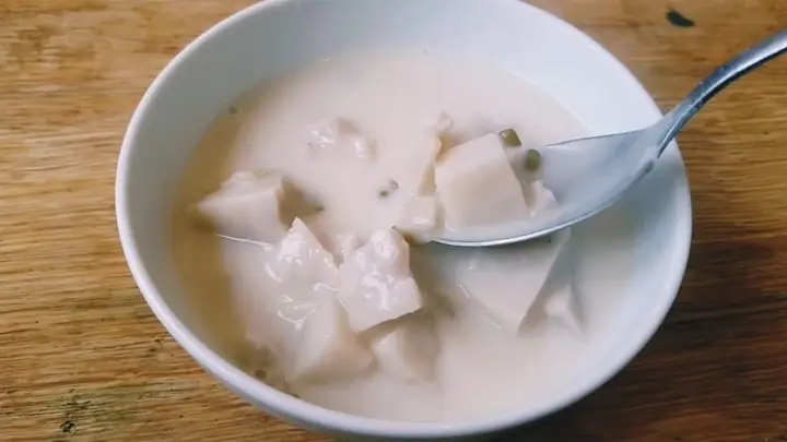 Cách Nấu Chè Khoai Môn Trân Châu Dẻo Thơm Tại Nhà