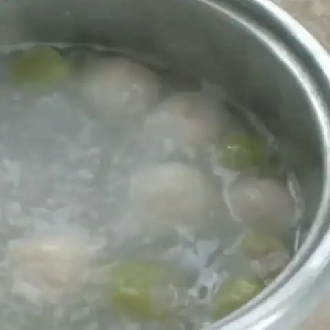 Cách Nấu Chè Khoai Sọ Mật Mía Thơm Ngon, Béo Bùi Tại Nhà