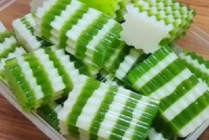 Hướng dẫn cách nấu chè Liên Đà Nẵng ngon chuẩn vị Đà thành