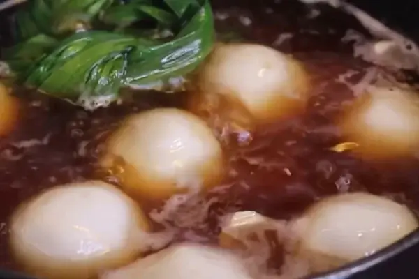 Cách nấu chè sủi dìn: Hướng dẫn chi tiết từng bước dễ làm