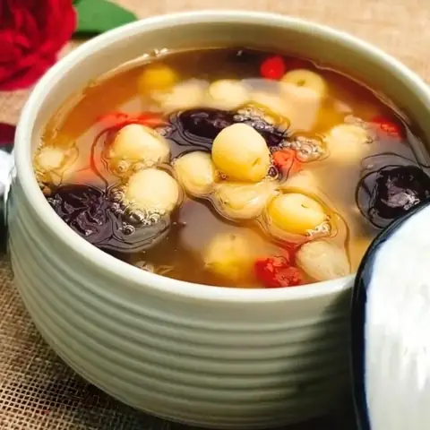 Cách nấu chè táo đỏ kỷ tử thơm ngon, bổ dưỡng tại nhà