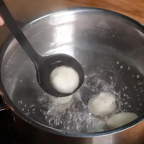 Cách nấu chè táo xọn chuẩn vị, sánh mịn, thơm béo tại nhà