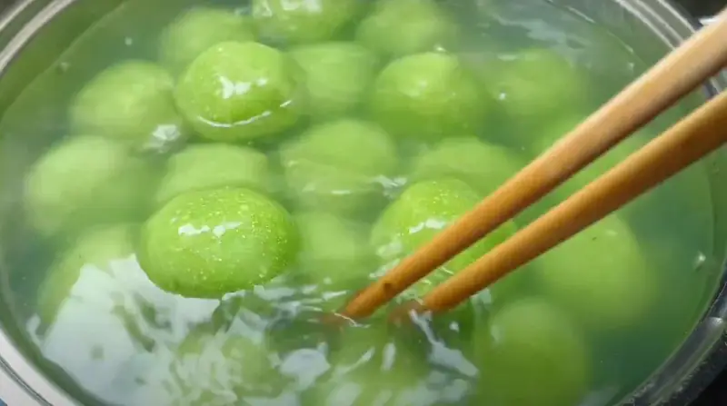 cách nấu chè trôi nước bằng bột năng