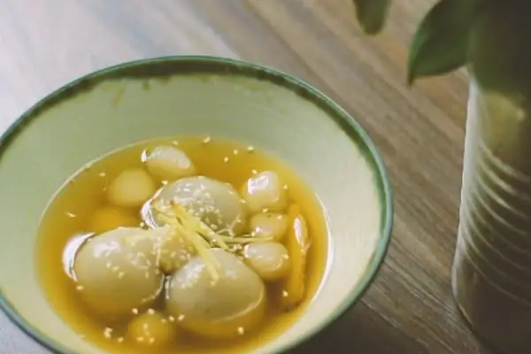 Cách Nấu Chè Trôi Nước Cúng Đầy Tháng Ngọt Ngào, Chuẩn Vị Gia Đình Việt