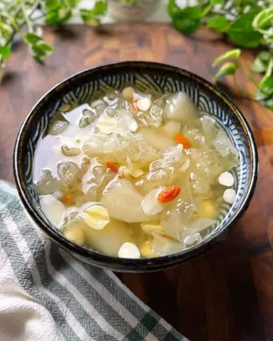 Hướng Dẫn Cách Nấu Chè Tuyết Nhĩ Đơn Giản, Thơm Ngon Hướng Dẫn Cách Nấu Chè Tuyết Nhĩ Đơn Giản, Thơm Ngon