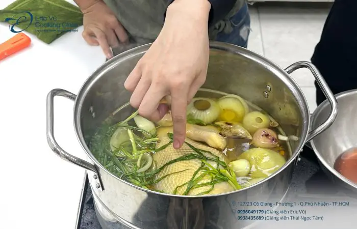 cách nấu cơm gà hội an