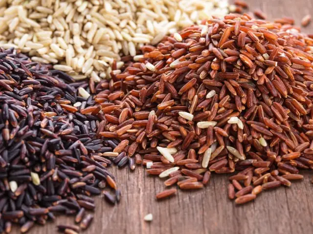 Cách Nấu Cơm Gạo Lứt Rong Biển: Hướng Dẫn Từ A Đến Z