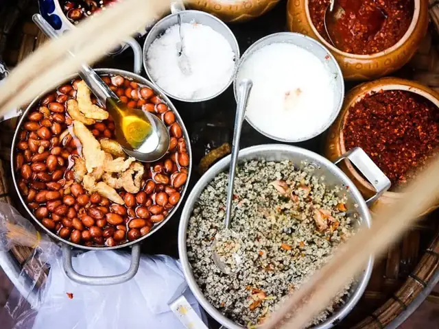 Cẩm Nang Cách Nấu Cơm Hến Quảng Ngãi Đậm Đà Miền Trung