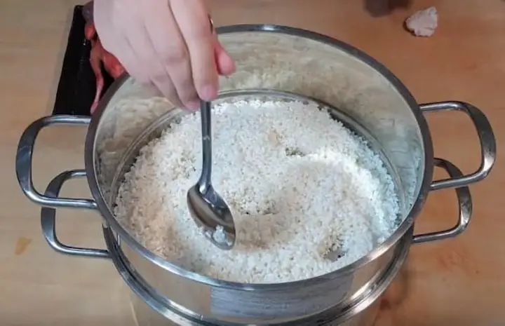 Cách Nấu Cơm Nếp Nước Cốt Dừa Thơm Ngon, Dẻo Mịn Tại Nhà Cách Nấu Cơm Nếp Nước Cốt Dừa Thơm Ngon, Dẻo Mịn Tại Nhà