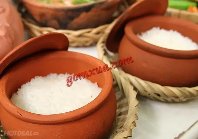 Hướng dẫn chi tiết cách nấu cơm niêu đất ngon tại nhà