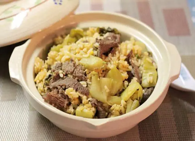 Cách Nấu Cơm Rang Dưa Bò Chuẩn Vị, Thơm Ngon Tại Nhà: Bí Quyết Từ Chuyên Gia