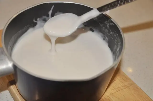 Hướng Dẫn Chi Tiết Cách Nấu Cốt Dừa Béo Ngậy Sánh Mịn Tại Nhà Hướng Dẫn Chi Tiết Cách Nấu Cốt Dừa Béo Ngậy Sánh Mịn Tại Nhà