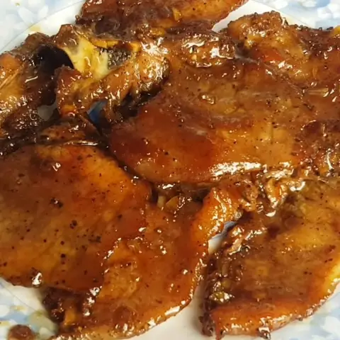 Cách Nấu Cốt Lết Rim Mặn Ngọt Đậm Đà Chuẩn Vị