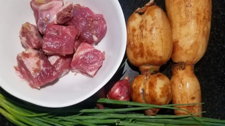 Hướng Dẫn Cách Nấu Củ Sen Mau Mềm Cực Đơn Giản