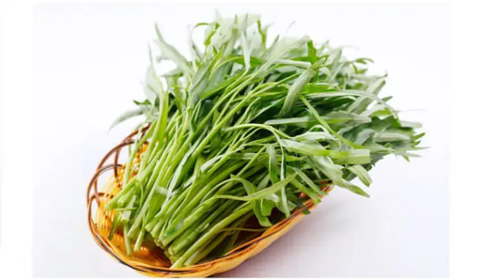 Hướng Dẫn Chi Tiết Cách Nấu Cua Biển Rau Muống Ngon Chuẩn Vị