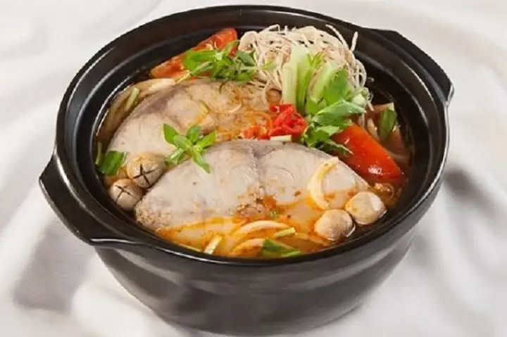 Nguyên liệu chuẩn bị nấu cá bớp canh chua