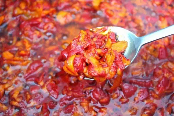 Cách Nấu Dầu Gấc Bằng Rượu: Hướng Dẫn Từng Bước Đơn Giản Tại Nhà