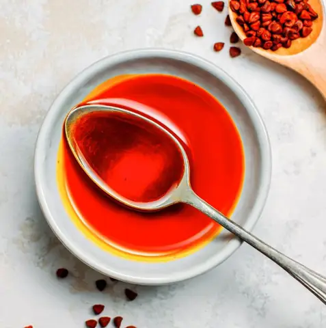 Hướng Dẫn Chi Tiết Cách Nấu Dầu Màu Điều Tại Nhà Thơm Ngon