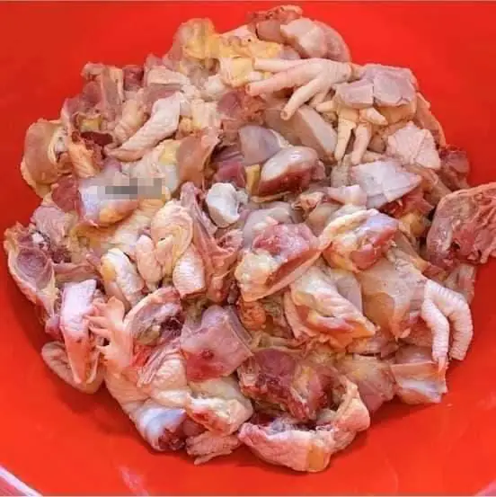 cách nấu đông thịt gà với chân giò