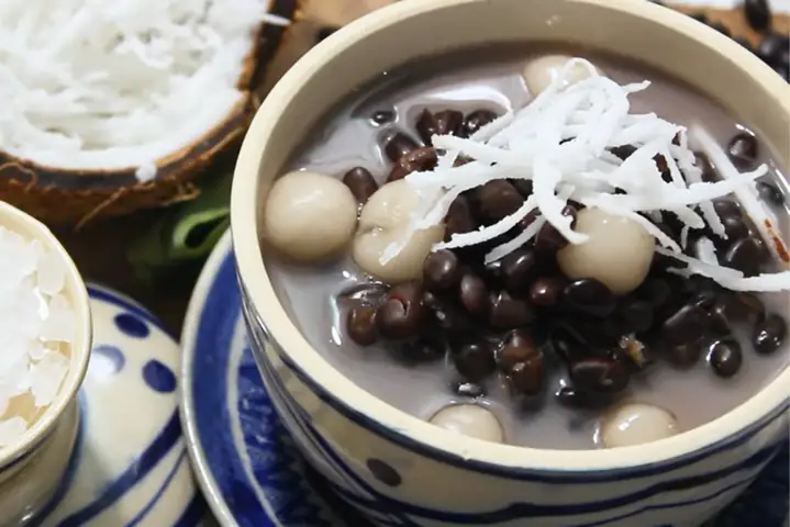 Cách Nấu Dừa Với Đậu Đen Thanh Mát, Bổ Dưỡng Chuẩn Vị Cách Nấu Dừa Với Đậu Đen Thanh Mát, Bổ Dưỡng Chuẩn Vị