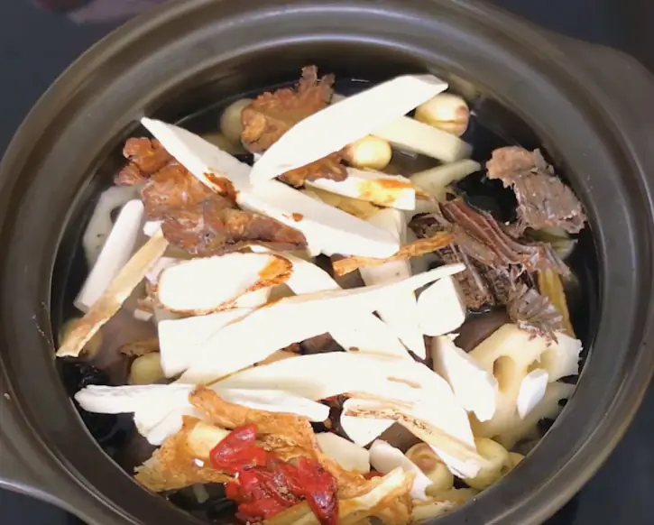 cách nấu đuôi bò hầm thuốc bắc cách nấu đuôi bò hầm thuốc bắc