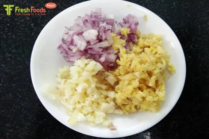 Cách Nấu Đuôi Bò Um Thơm Ngon Chuẩn Vị Tại Nhà