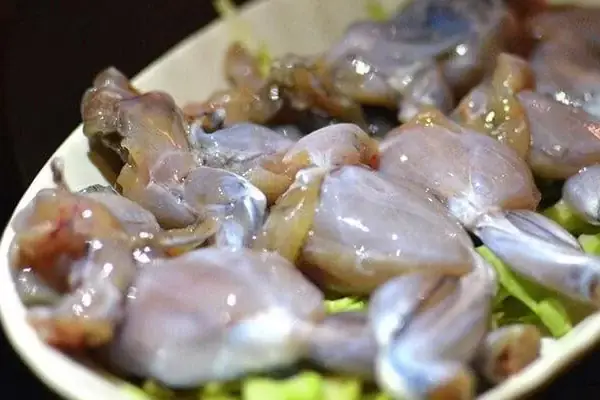 cách nấu ếch xào sả ớt cách nấu ếch xào sả ớt