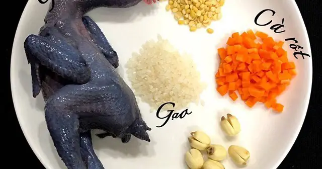cách nấu gà ác hầm hạt sen