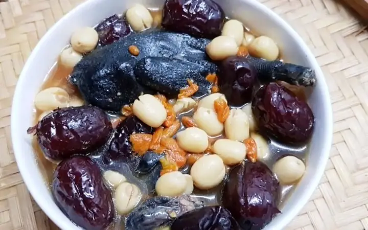 Cách Nấu Gà Ác Ngon Chuẩn Vị, Bổ Dưỡng Không Lo Mùi Tanh