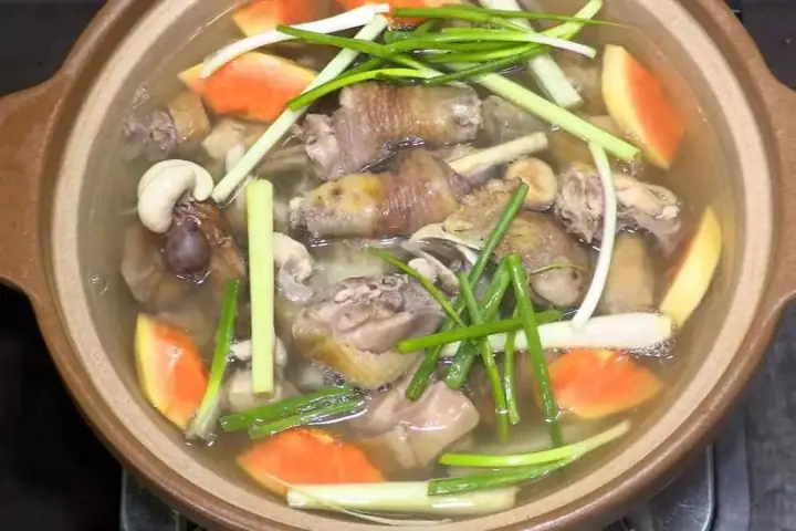 cách nấu gà đá hầm sả