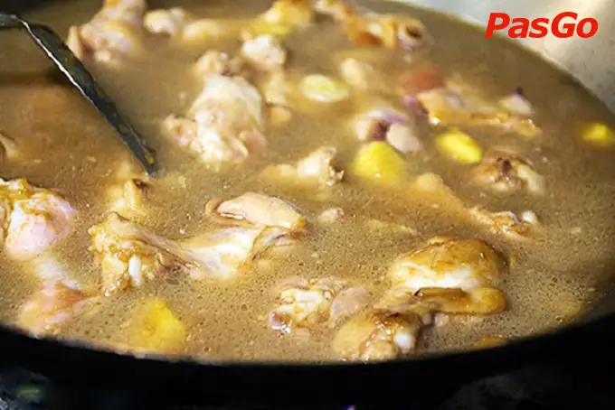 Hướng Dẫn Chi Tiết Cách Nấu Gà Hầm Hạt Dẻ Thơm Ngon Chuẩn Vị