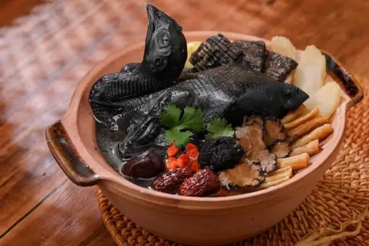 Cách Nấu Gà Hầm Thuốc Bắc Hạt Sen Ngon Bổ Dưỡng Chuẩn Vị Cách Nấu Gà Hầm Thuốc Bắc Hạt Sen Ngon Bổ Dưỡng Chuẩn Vị