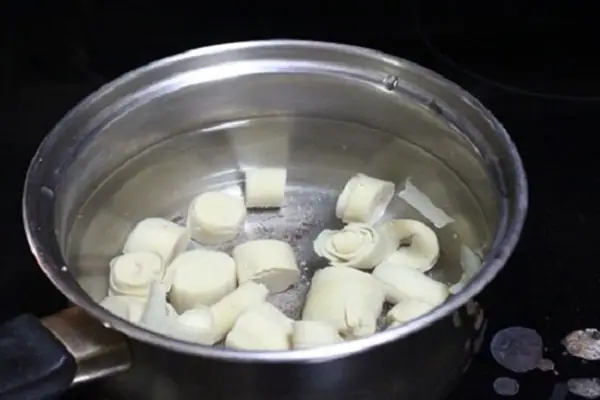 Hướng Dẫn Chi Tiết Cách Nấu Gà Kho Măng Thơm Ngon Chuẩn Vị