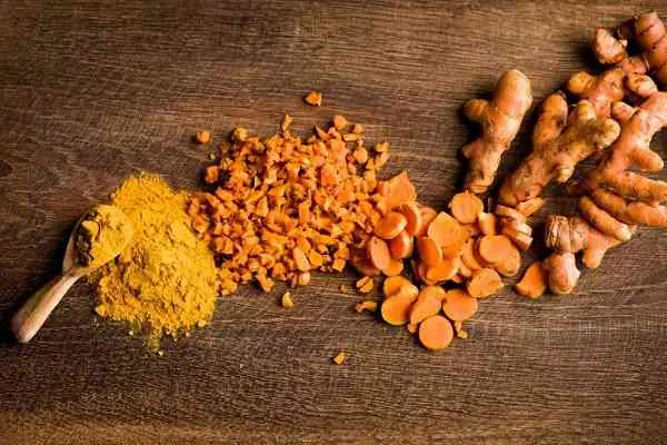 Cách nấu gà kho nghệ: Công thức đơn giản, chuẩn vị Cách nấu gà kho nghệ: Công thức đơn giản, chuẩn vị