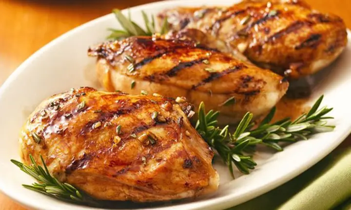 Hướng Dẫn Nấu Gà Phi Lê Đơn Giản Tại Nhà Cực Ngon