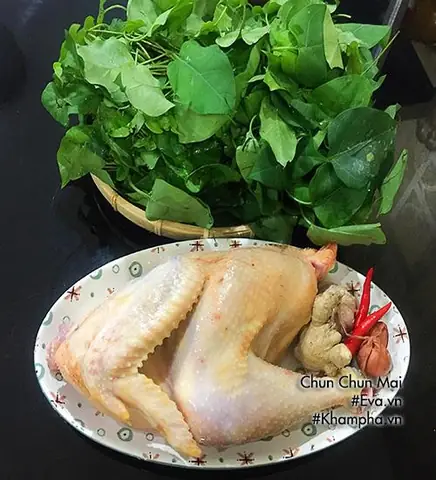 1. Cách nấu canh gà lá giang ngon