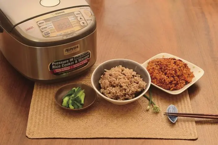 Cách Nấu Gạo Lứt Trắng Chuẩn, Thơm Ngon và Dễ Thực Hiện