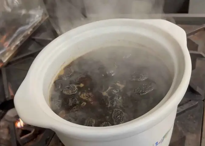 Cách Nấu Hải Sâm Hầm Thuốc Bắc Chuẩn Vị: Hướng Dẫn Chi Tiết