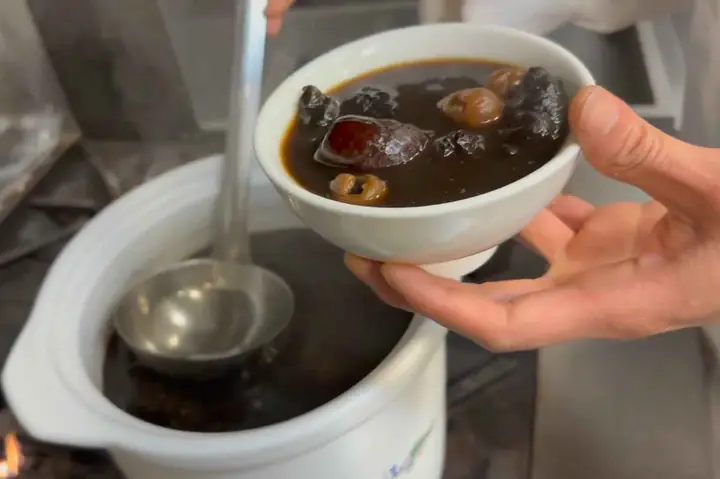 Cách Nấu Hải Sâm Hầm Thuốc Bắc Chuẩn Vị: Hướng Dẫn Chi Tiết