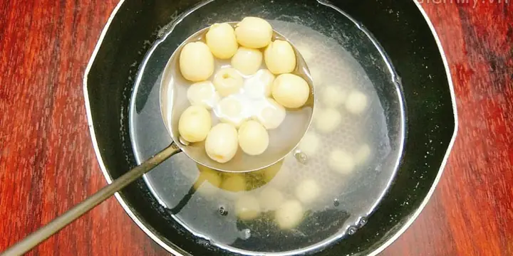 Hướng Dẫn Chi Tiết Cách Nấu Hạt Sen Khô Huế Thơm Ngon Hướng Dẫn Chi Tiết Cách Nấu Hạt Sen Khô Huế Thơm Ngon