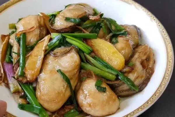 Cách Nấu Hàu Xào Mướp Ngon Chuẩn Vị Gia Đình