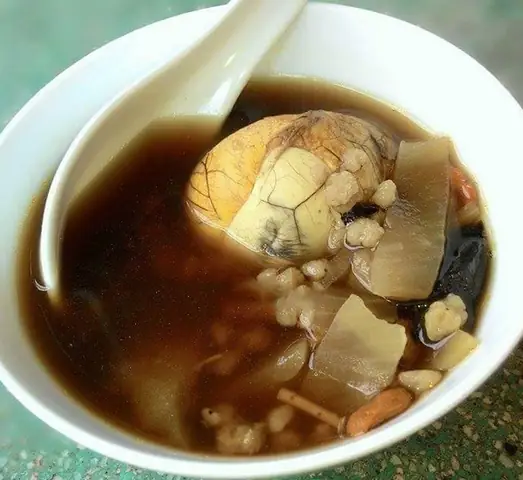 Cách nấu hột vịt lộn hầm thuốc bắc tại nhà chuẩn vị bổ dưỡng