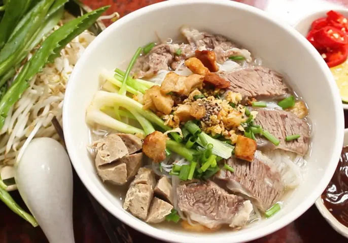 cách nấu hủ tiếu bò viên