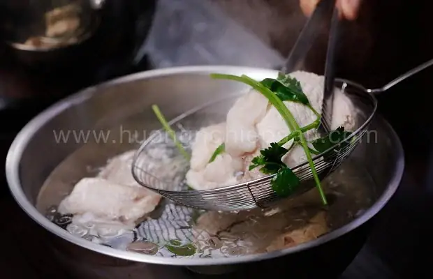 cách nấu hủ tiếu nam vang