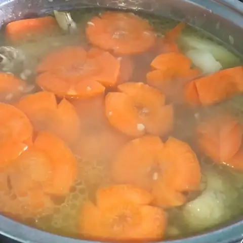 Cách nấu hủ tiếu vịt: Công thức chuẩn vị, thơm ngon, không hôi Cách nấu hủ tiếu vịt: Công thức chuẩn vị, thơm ngon, không hôi