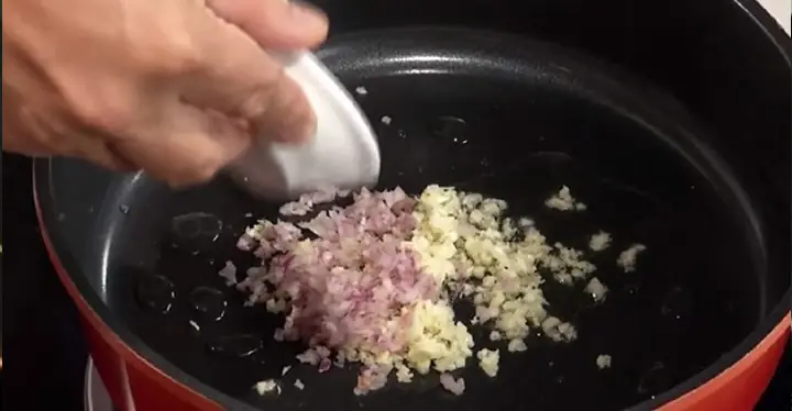 Cách nấu hủ tiếu vịt: Công thức chuẩn vị, thơm ngon, không hôi Cách nấu hủ tiếu vịt: Công thức chuẩn vị, thơm ngon, không hôi