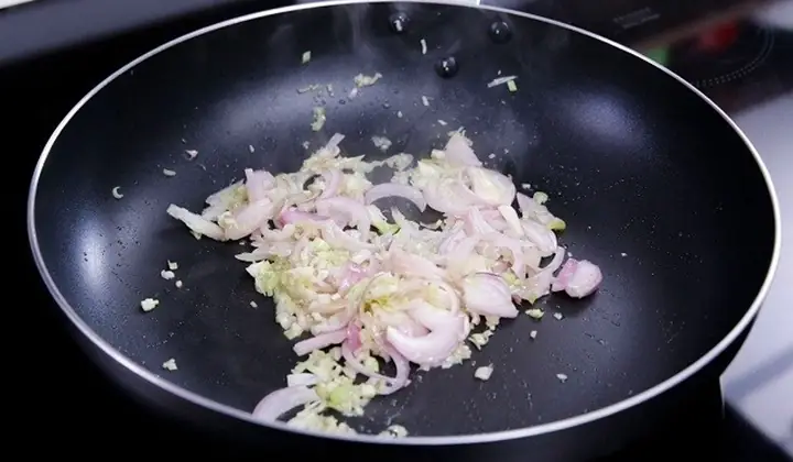 Cách nấu hủ tiếu vịt: Công thức chuẩn vị, thơm ngon, không hôi Cách nấu hủ tiếu vịt: Công thức chuẩn vị, thơm ngon, không hôi