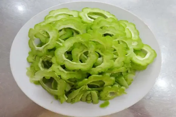 Cách Nấu Khổ Qua Cá Thác Lác: Từ Canh Đến Lẩu, Chuẩn Vị Cách Nấu Khổ Qua Cá Thác Lác: Từ Canh Đến Lẩu, Chuẩn Vị